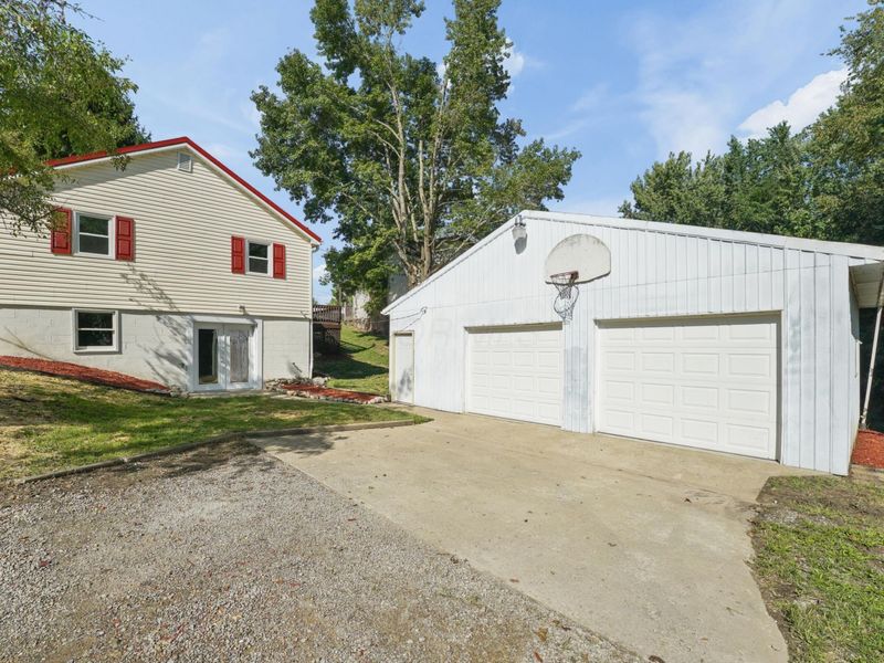 309 Park Avenue , New Lexington, OH 43764 Photo 3