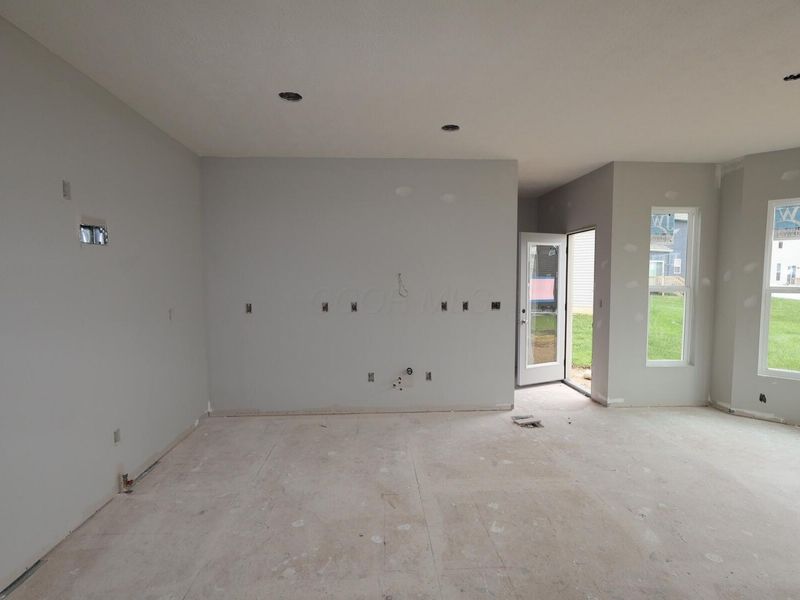 362 Oakmont Drive , Commercial Point, OH 43116 Photo 5