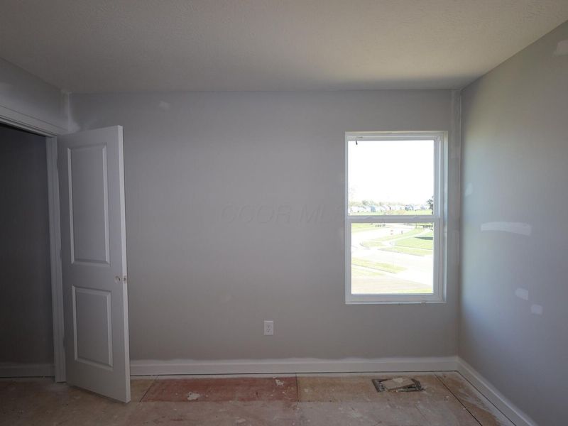 362 Oakmont Drive, Commercial Point, OH 43116 Photo 9