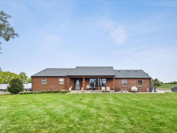 1451 Johnson Road , Oswego, IL 60543