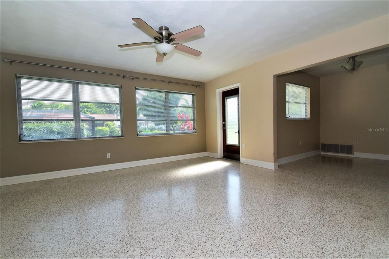 6611 Colonial Drive, Sarasota, FL 34231 Photo