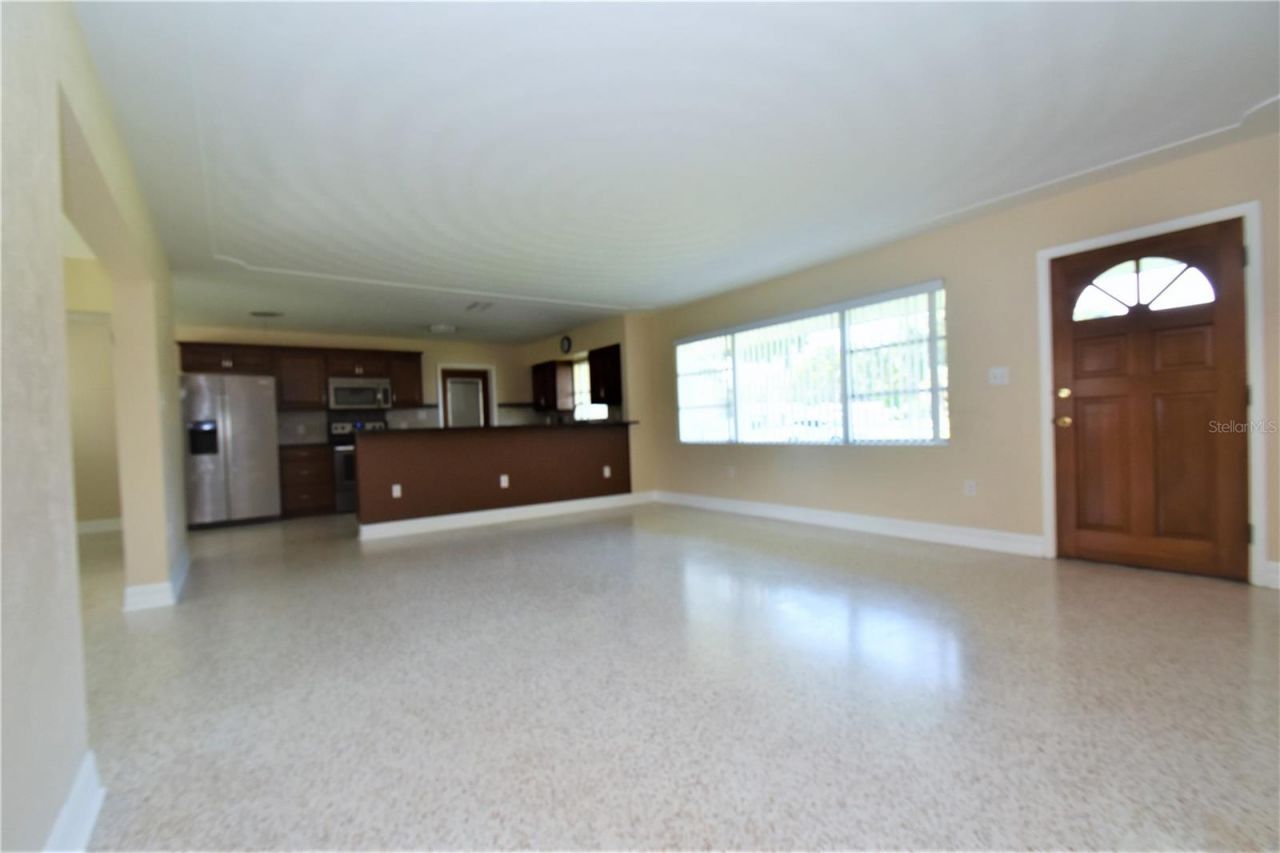 6611 Colonial Drive, Sarasota, FL 34231 Photo