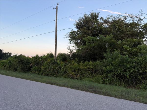 109 SUNFLOWER STREET , PUNTA GORDA, FL 33982