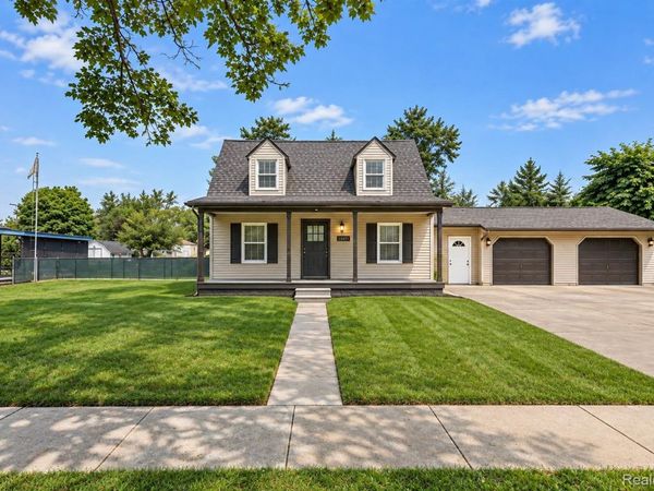 25974 Powers Avenue , Dearborn Heights, Mi 48125