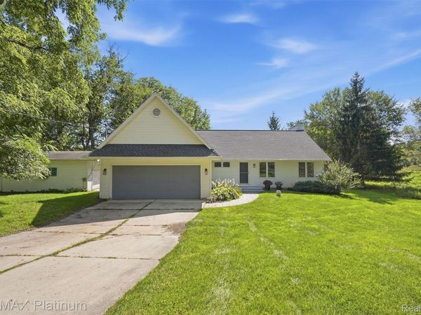 5644 Bath Road, Bancroft Village, Mi 48414