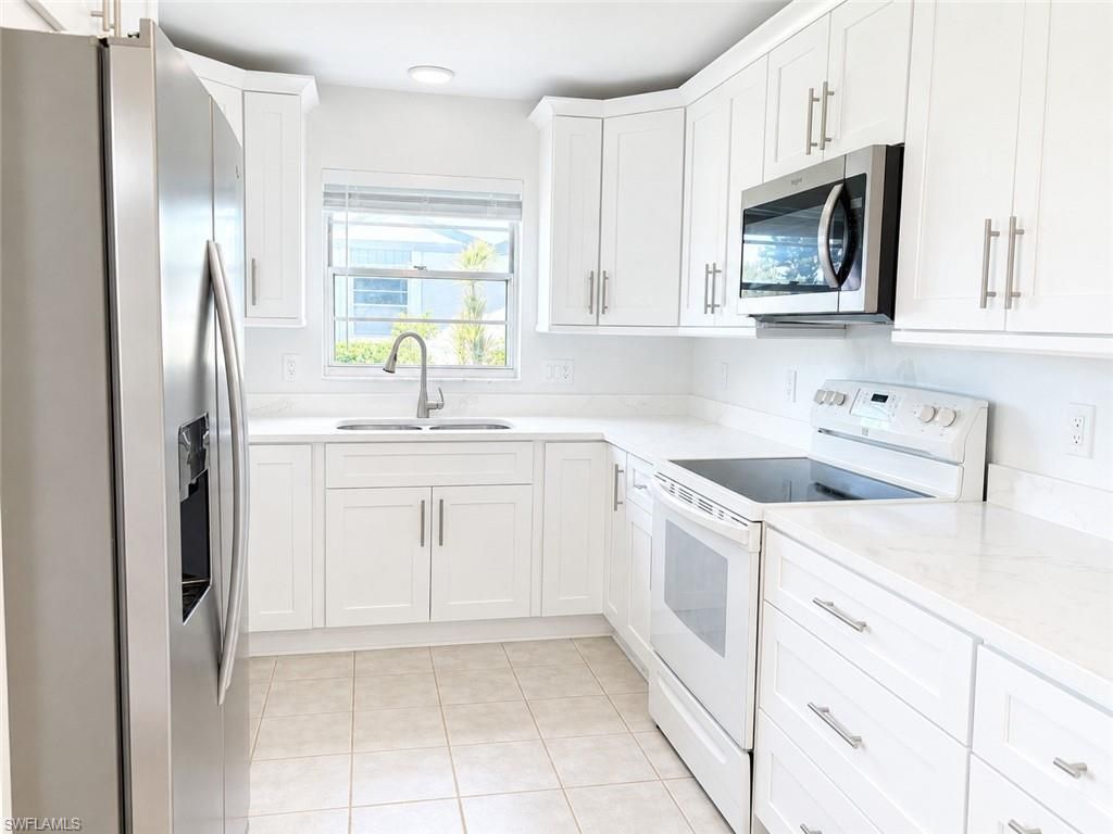 6888 Bogey Dr, Fort Myers, FL 33919 Photo