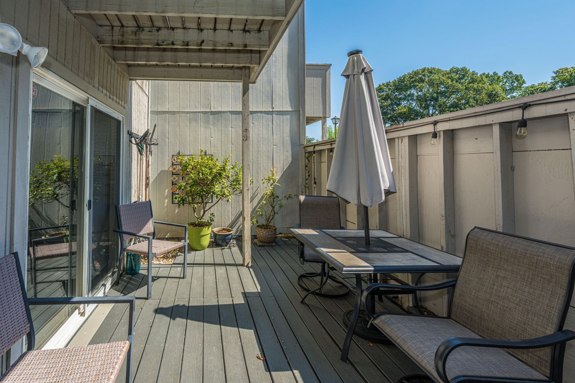 403 Greenmeadow Drive Photo 36