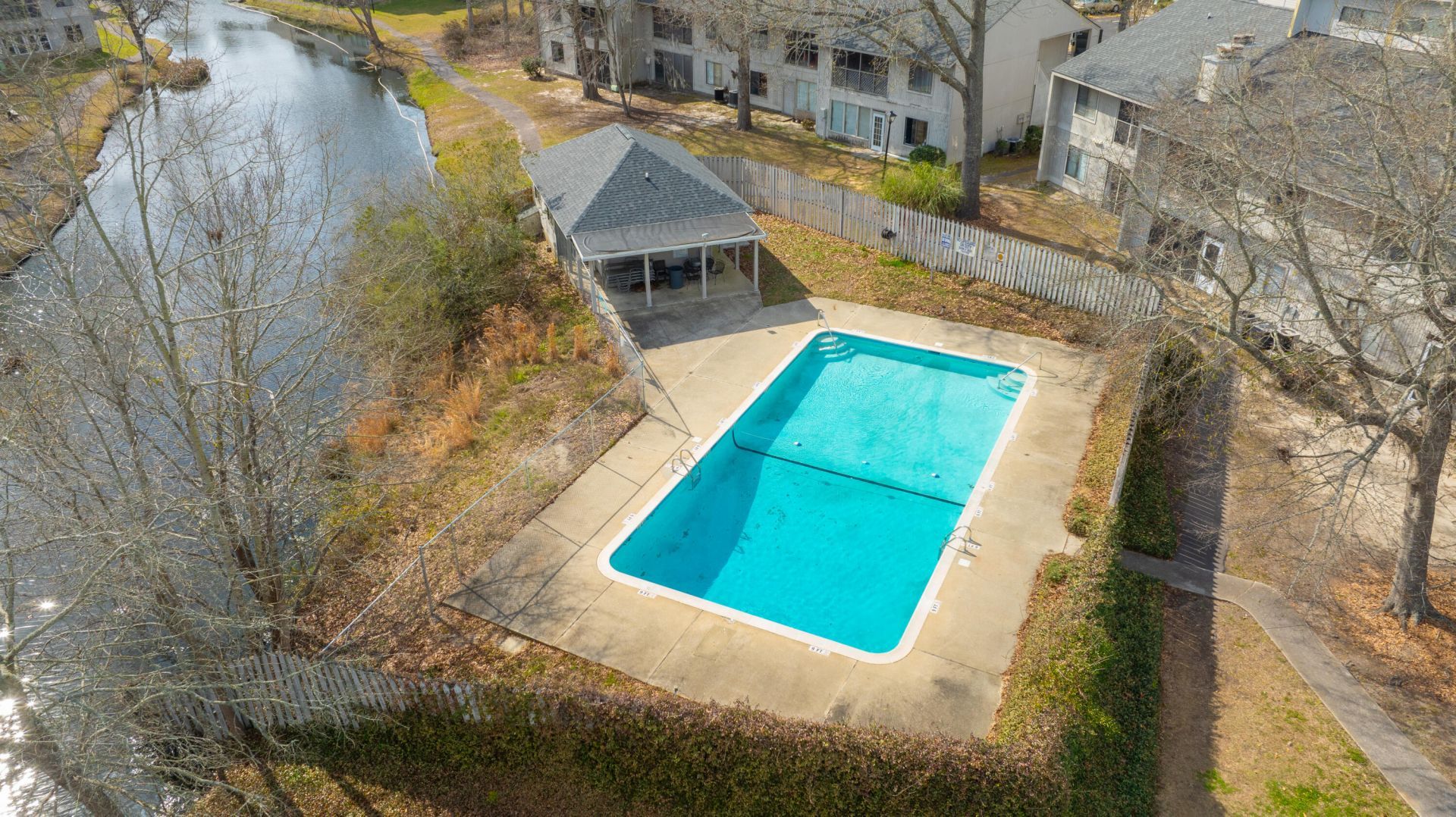 403 Greenmeadow Drive Photo 40