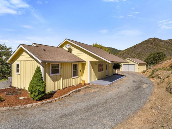 886 Humbug Creek Road, Applegate, OR 97530