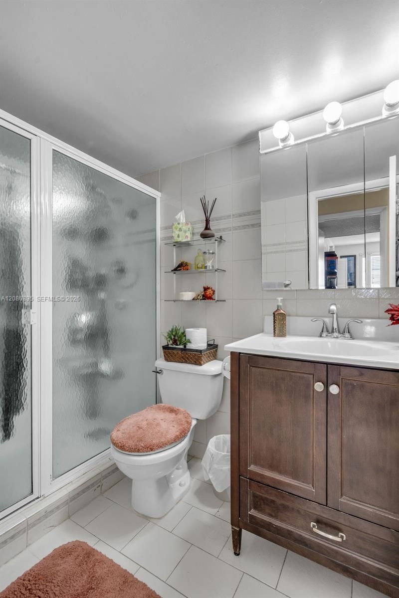 1300 W 53rd St, Unit 20, Hialeah, FL 33012 Photo
