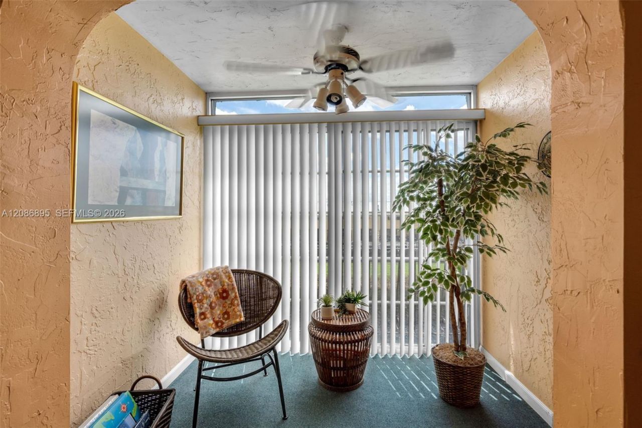 1300 W 53rd St, Unit 20, Hialeah, FL 33012 Photo