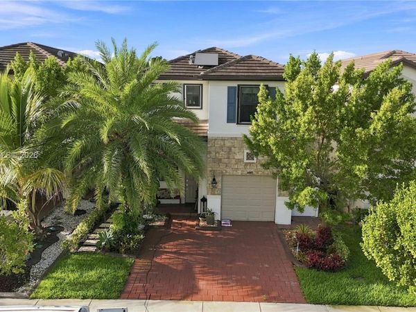3440 W 110th St, Hialeah, FL 33018
