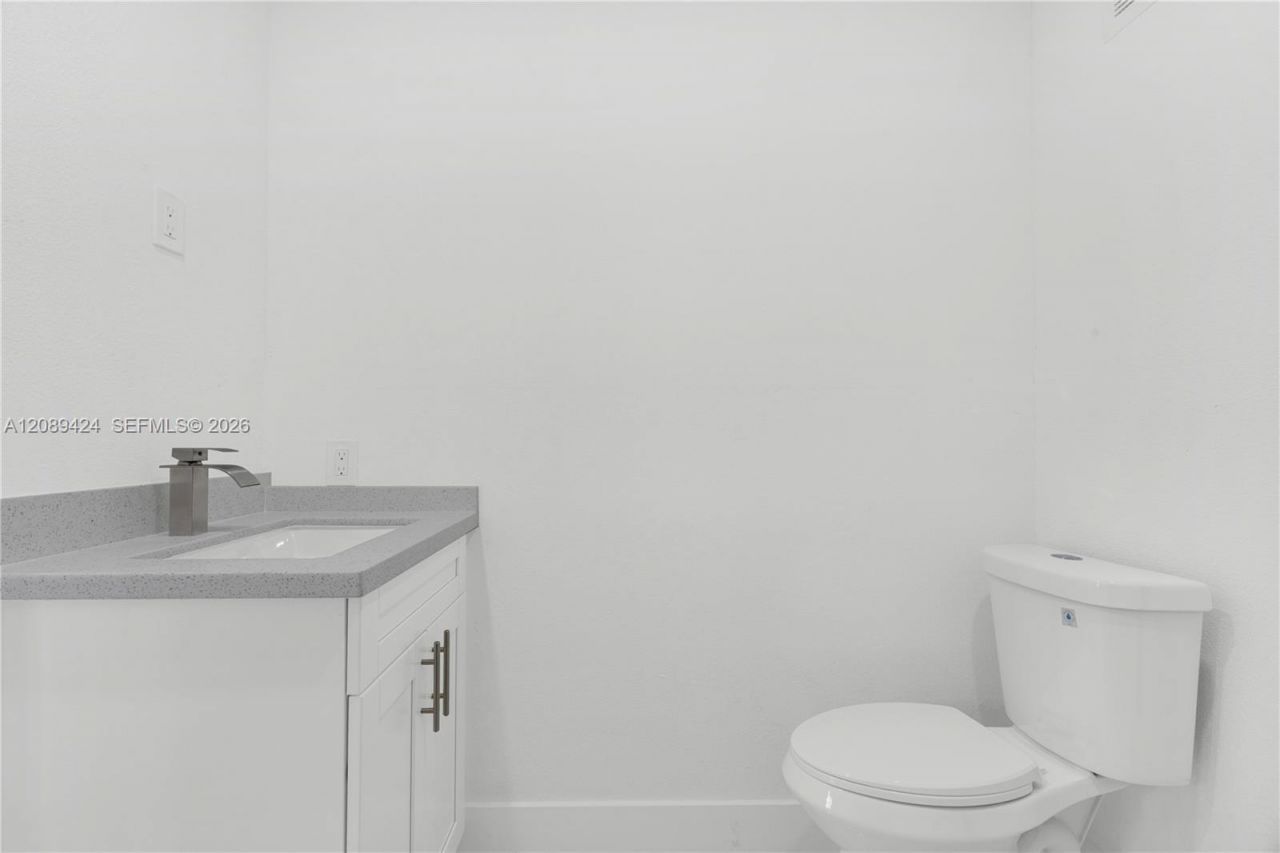 16400 NW 17th Ct, Miami Gardens, FL 33054 Photo