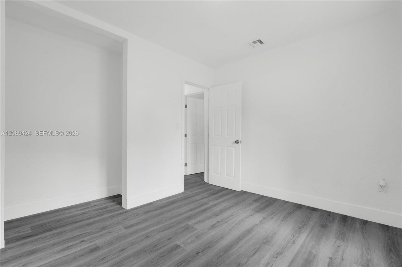 16400 NW 17th Ct, Miami Gardens, FL 33054 Photo