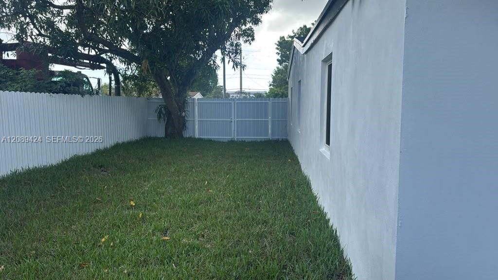 16400 NW 17th Ct, Miami Gardens, FL 33054 Photo