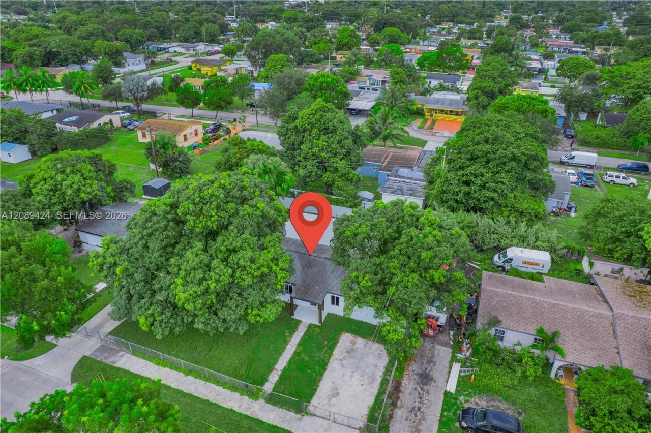16400 NW 17th Ct, Miami Gardens, FL 33054 Photo