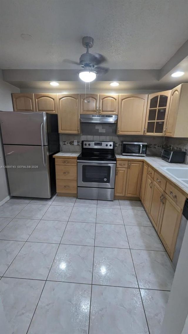8592 W Sunrise Blvd, Unit 105, Plantation, FL 33322 Photo