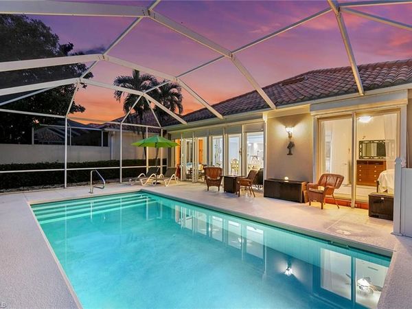 3826 Huelva CT, NAPLES, FL 34109