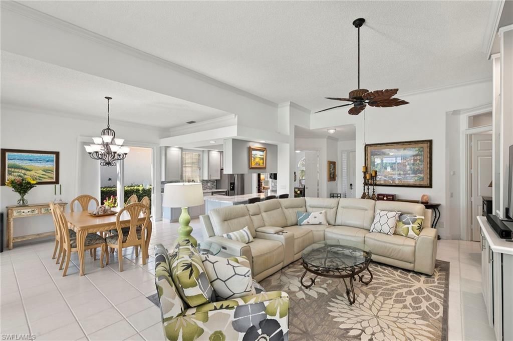 3826 Huelva Ct, Naples, FL 34109 Photo