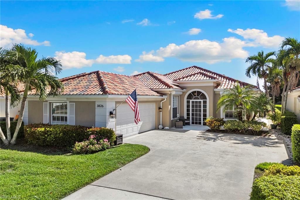 3826 Huelva Ct, Naples, FL 34109 Photo