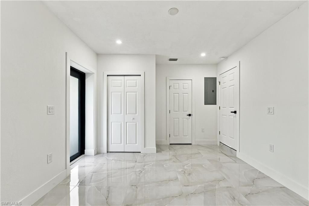 3055 53rd St Sw, Naples, FL 34116 Photo