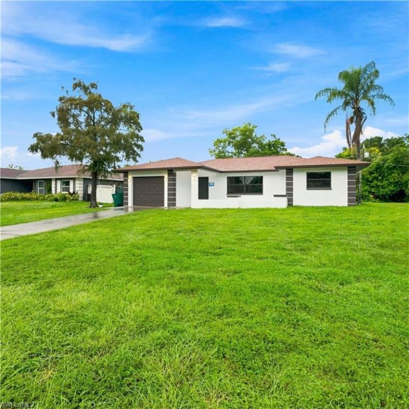 3055 53rd St Sw, Naples, FL 34116 Photo