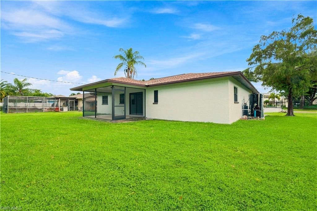 3055 53rd St Sw, Naples, FL 34116 Photo