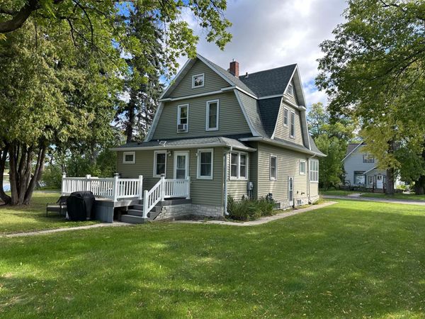 115 Conley Avenue N, Thief River Falls, MN 56701