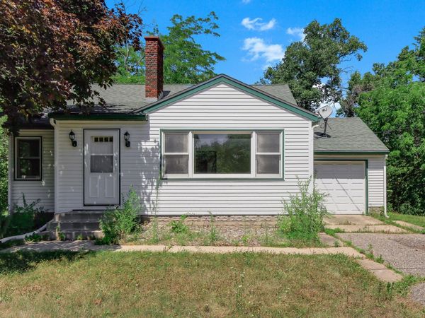 4374 US-61 , Red Wing, MN 55066
