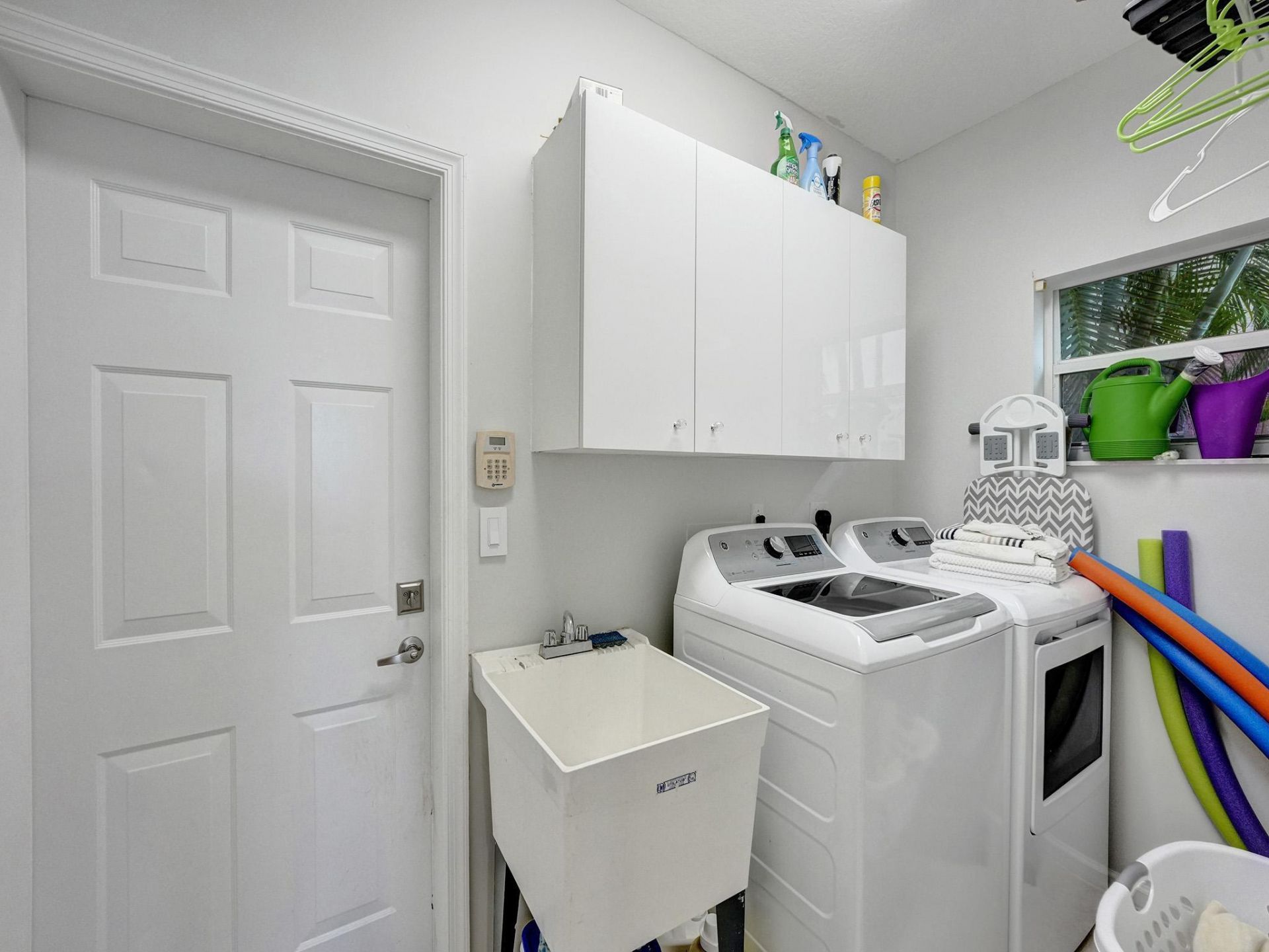 2111 Reston Circle, Royal Palm Beach, FL 33411 Photo