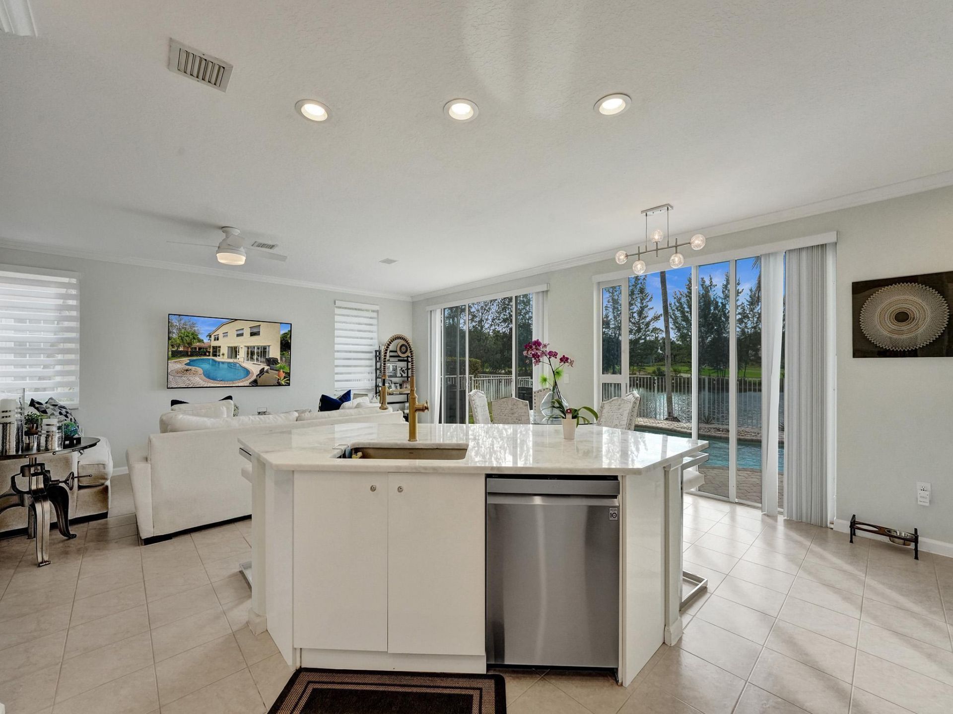 2111 Reston Circle, Royal Palm Beach, FL 33411 Photo