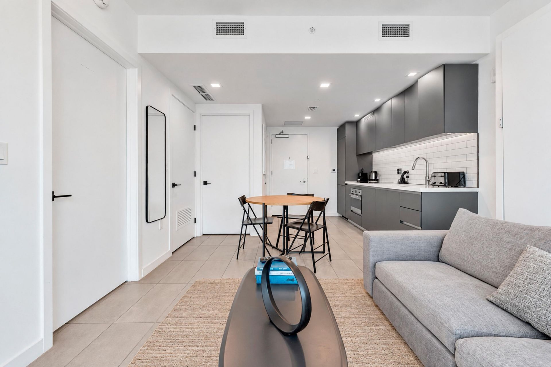 227 NE 2nd Street, Unit 2801, Miami, FL 33132 Photo