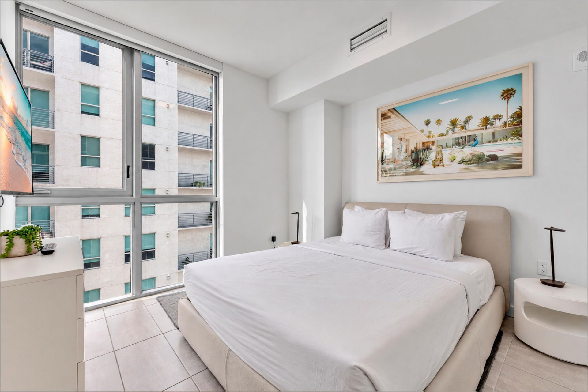 227 NE 2nd Street, Unit 2801, Miami, FL 33132 Photo