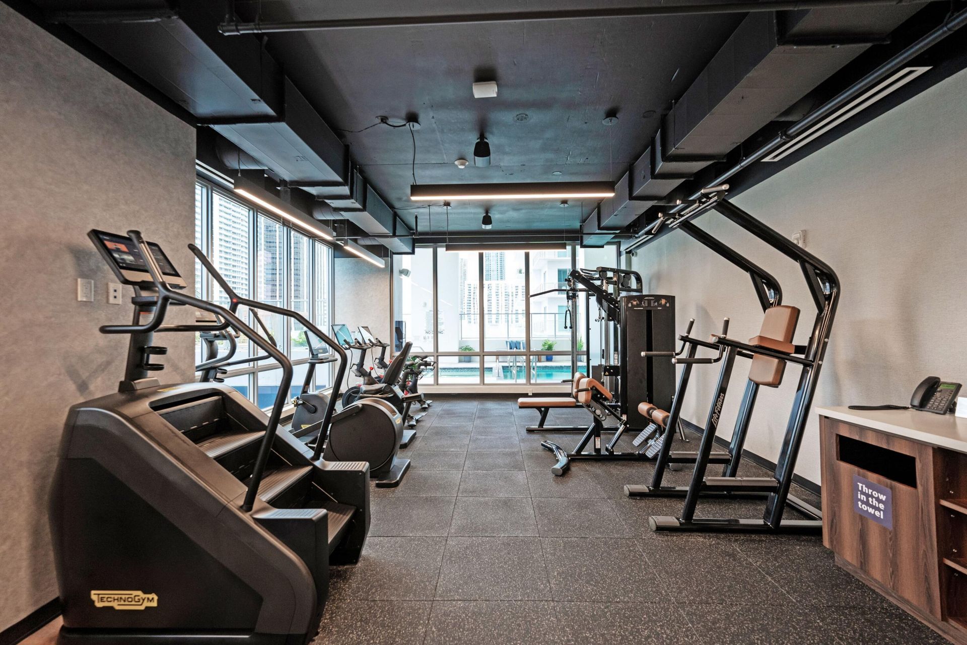 227 NE 2nd Street, Unit 2801, Miami, FL 33132 Photo