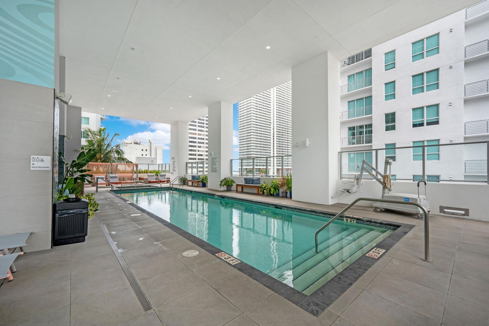 227 NE 2nd Street, Unit 2801, Miami, FL 33132 Photo