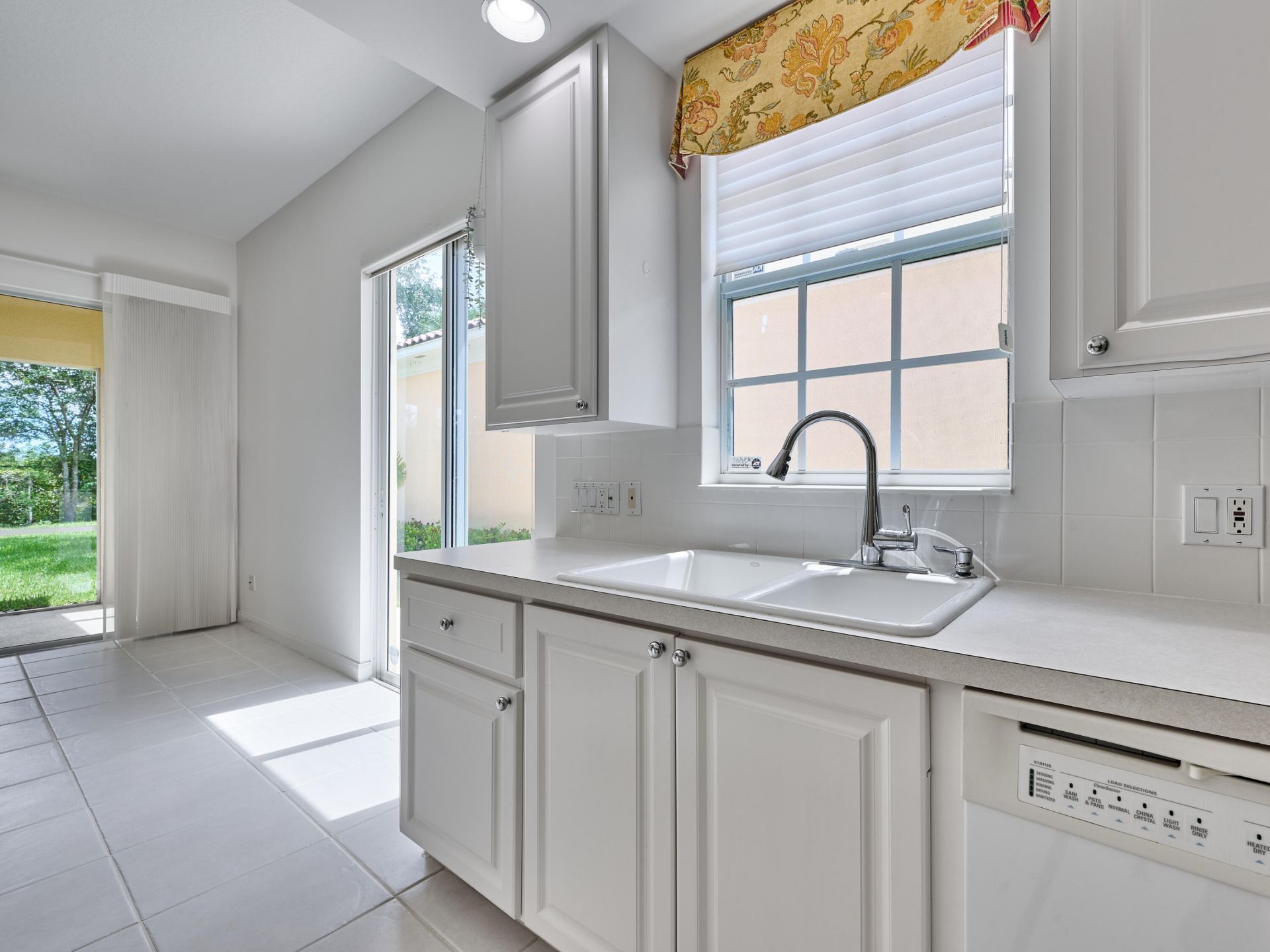8701 Oldham Way, West Palm Beach, FL 33412 Photo