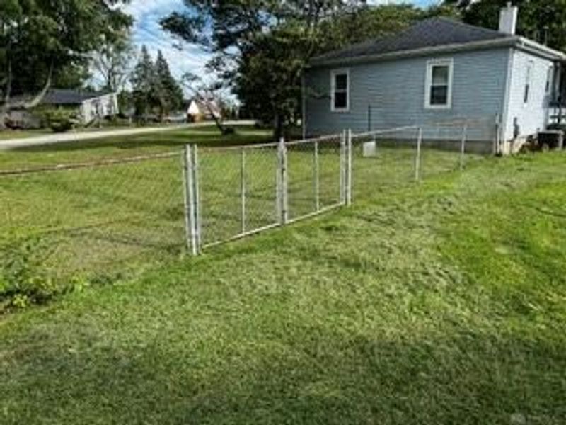 8605 Flagler Street, Clayton, OH 45415 Photo 2