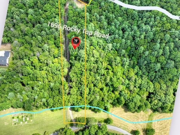 1696 Rocky Top Road, Blairsville, GA 30512