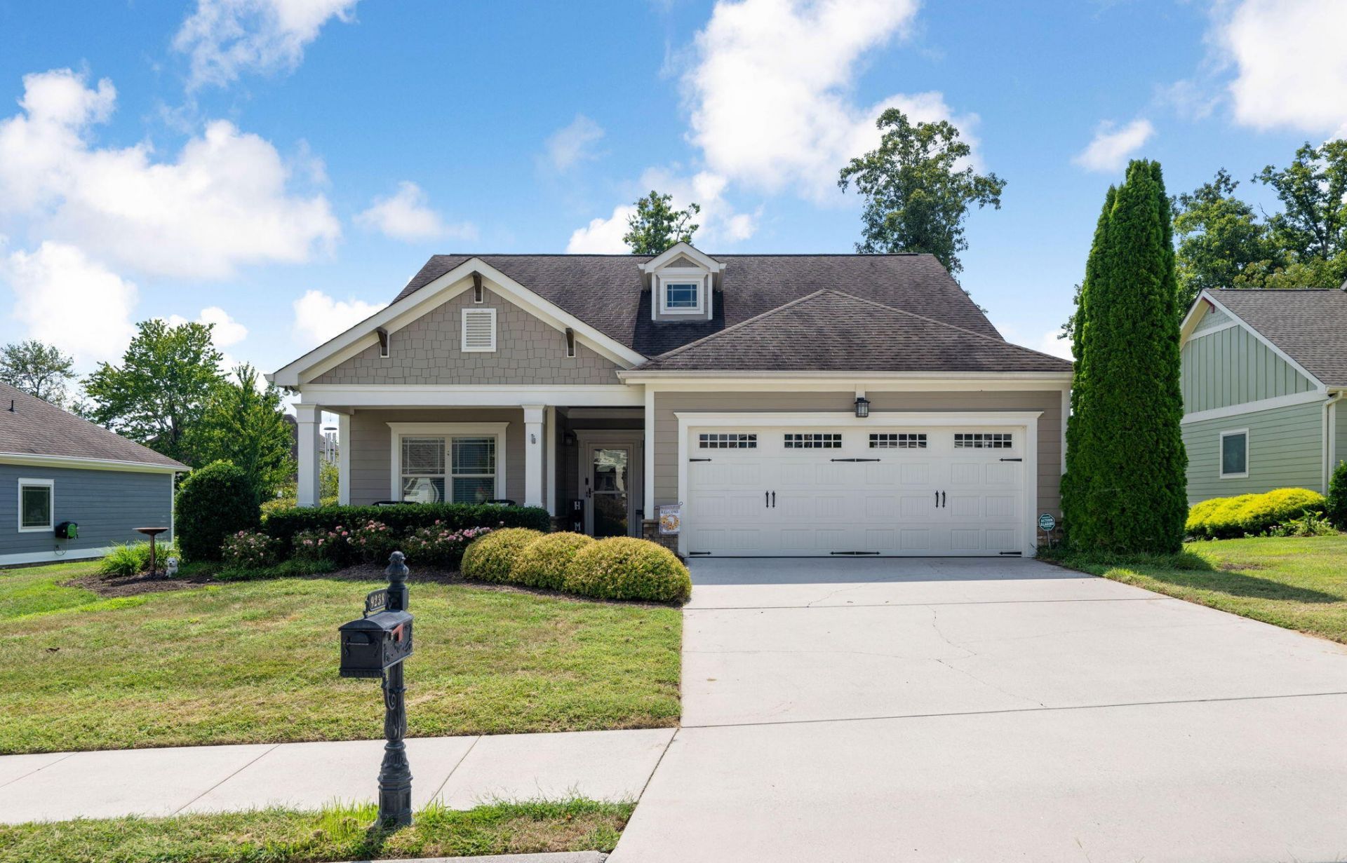 9238 Leyland Drive, Ooltewah, TN 37363 Main Photo