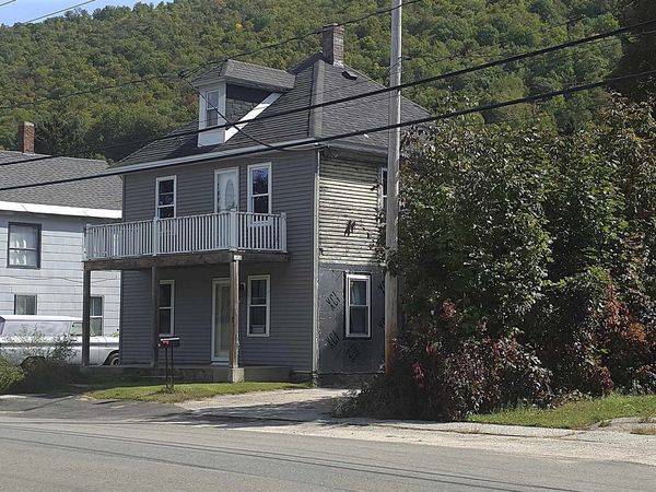 24 Cascade Flats, Gorham, NH 03581