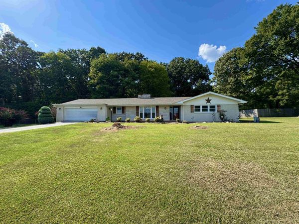 3905 Co Rd 47, Florence, AL 35630