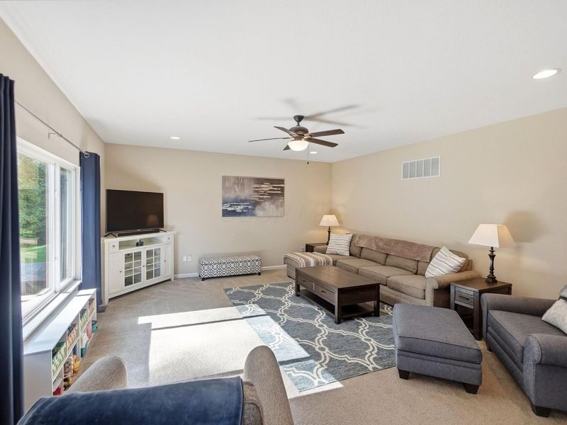 3524 Woodland Drive, Hilliard, OH 43026 Photo 7