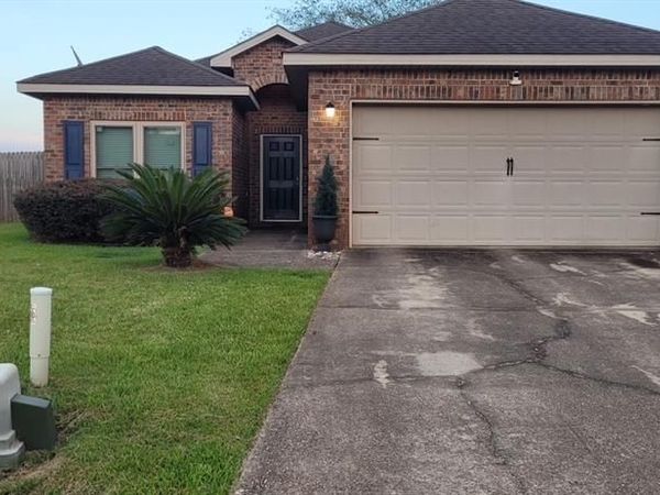 4164 Winchester Court, Semmes, AL 36575