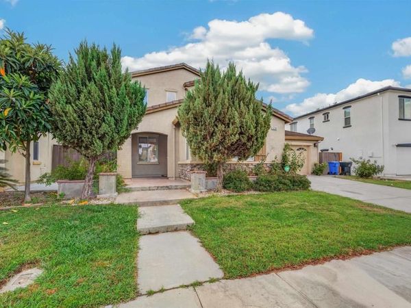 6708 Sao Tiago Way, Elk Grove, CA 95757