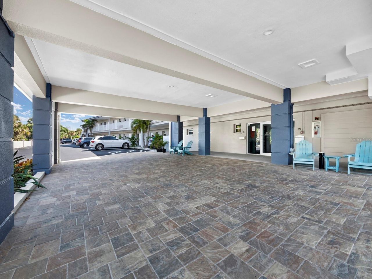 3453 Gulf Of Mexico Drive, Unit 242, Longboat Key, FL 34228 Photo