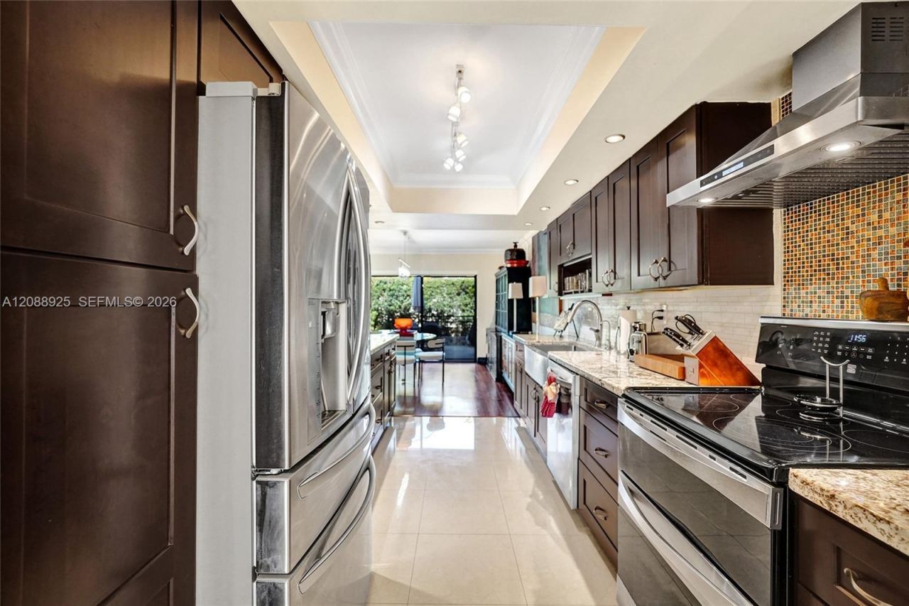 403 Dunwoody Ln, Unit 38, Hollywood, FL 33021 Photo