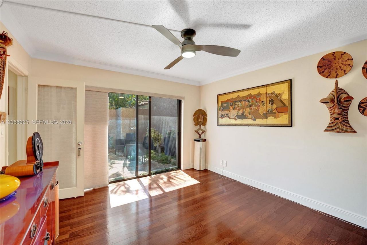 403 Dunwoody Ln, Unit 38, Hollywood, FL 33021 Photo