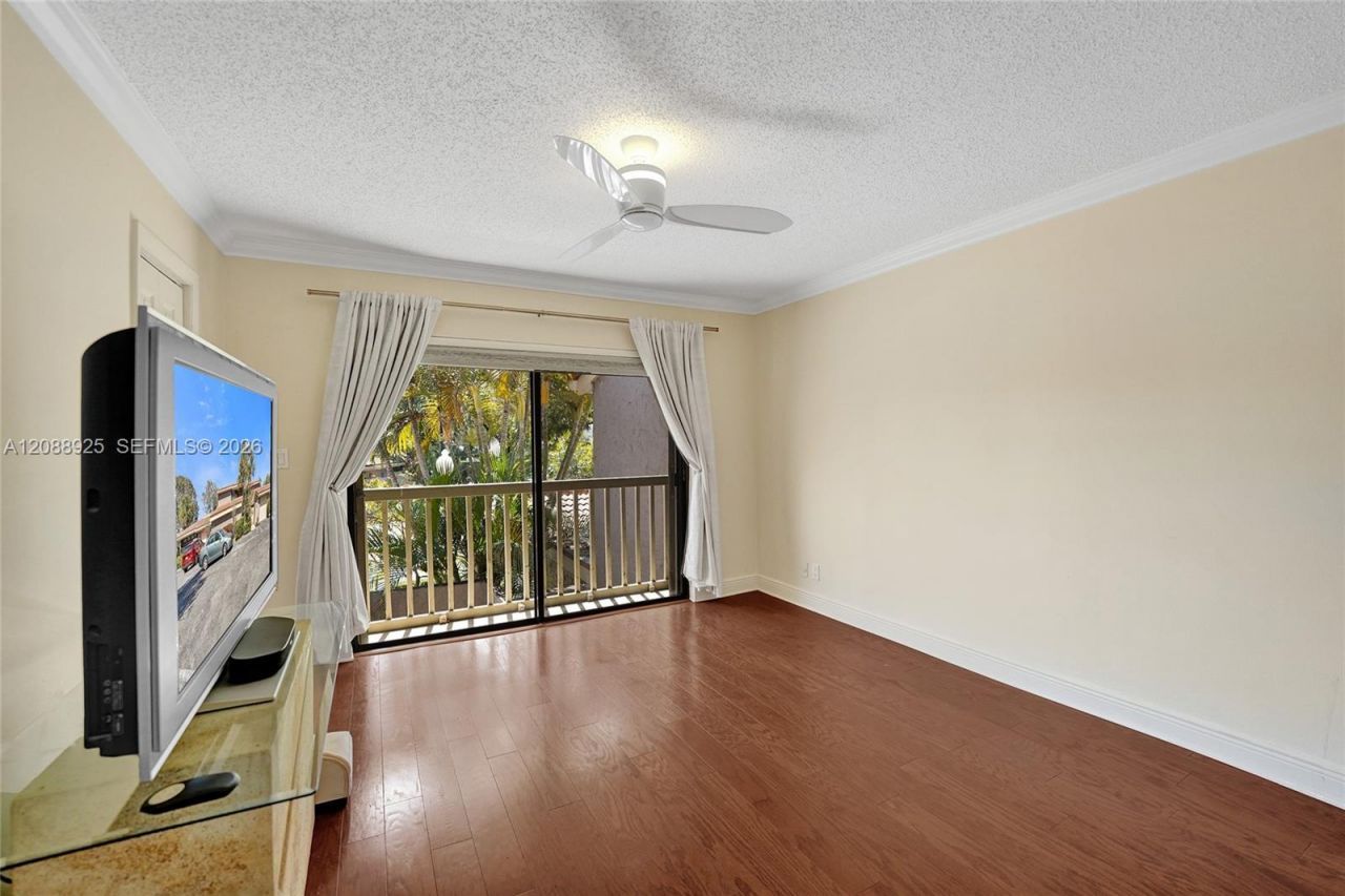 403 Dunwoody Ln, Unit 38, Hollywood, FL 33021 Photo