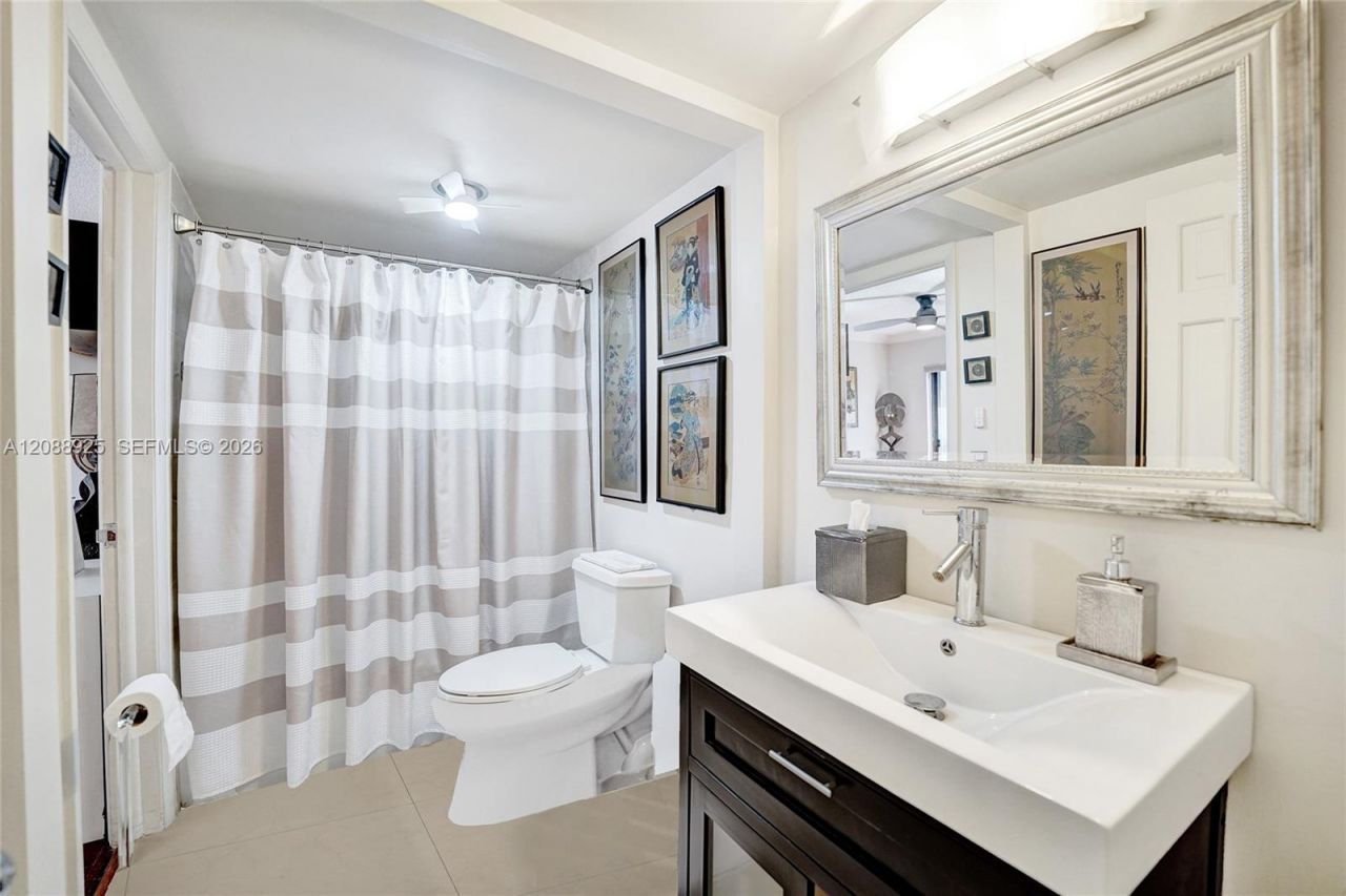 403 Dunwoody Ln, Unit 38, Hollywood, FL 33021 Photo