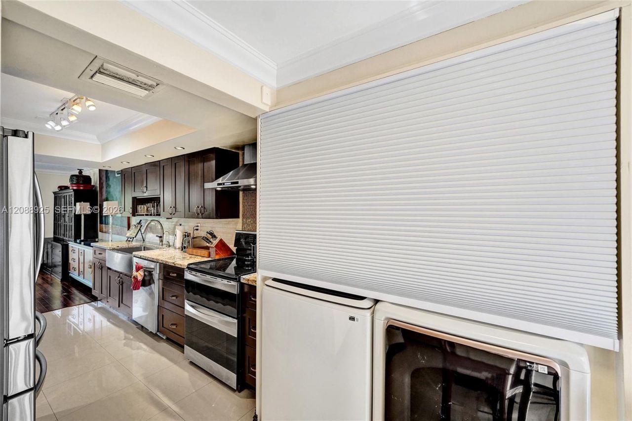 403 Dunwoody Ln, Unit 38, Hollywood, FL 33021 Photo